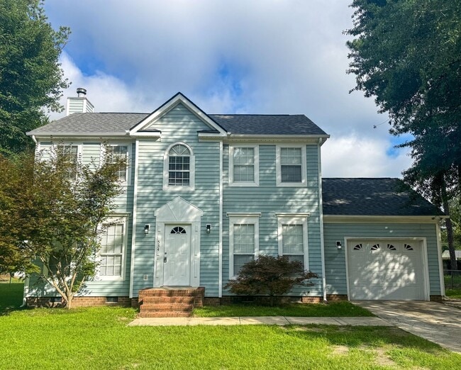 Primary Photo - Conveniently Located 3 Bed 2.5 Bath Home i...