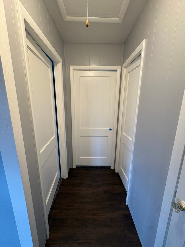 Building Photo - 313 E North St