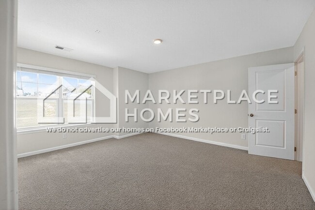 Building Photo - 1675 Pebblestone Ct