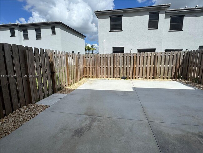 Building Photo - 13379 SW 287th St