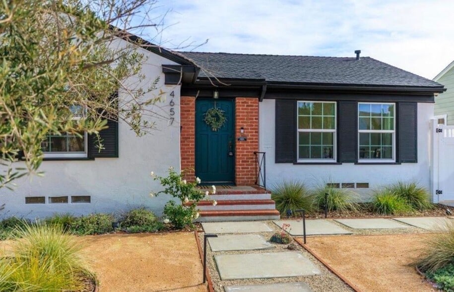 Building Photo - 4657 Lenore Dr