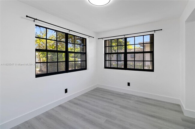 Building Photo - 1325 NW 51st St