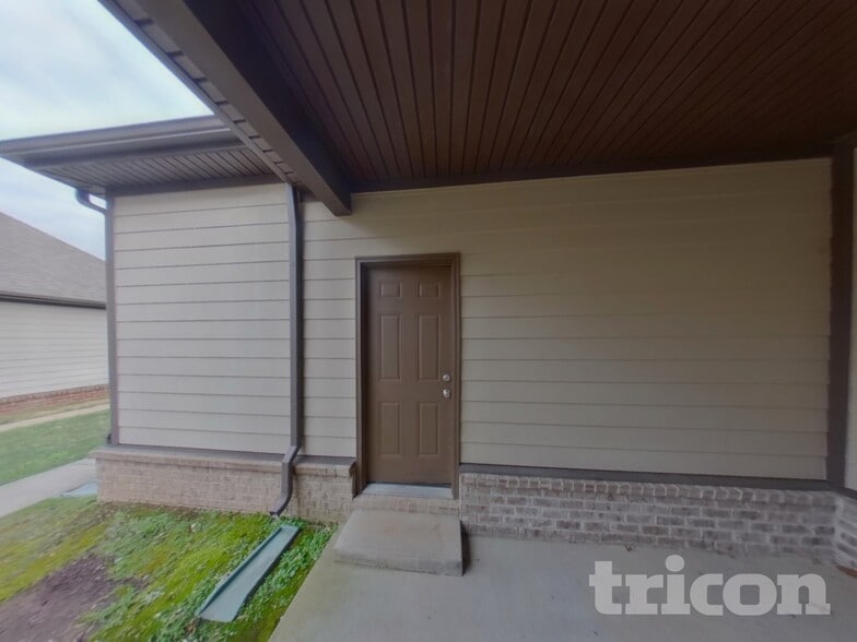 Building Photo - 2169 Cason Ln