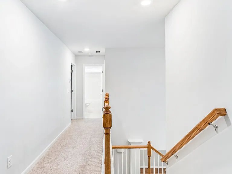 Building Photo - 187 Cherry Grv Dr