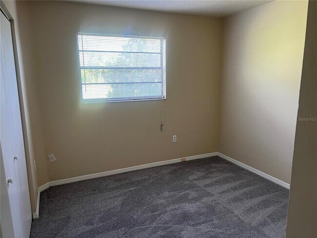 Building Photo - 7266 Pond Cir