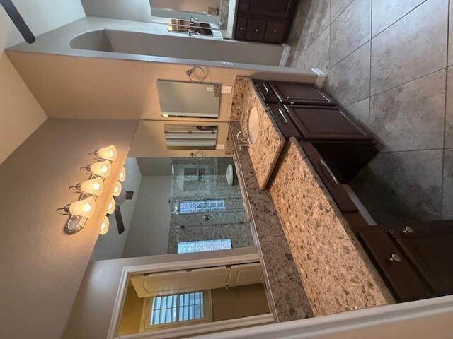 Building Photo - 5703 S Parkcrest St