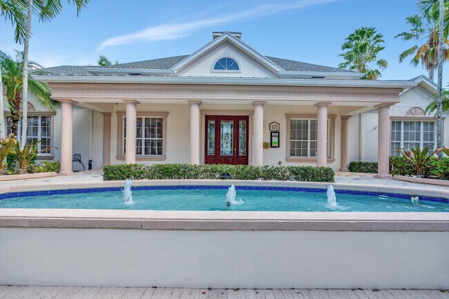 Building Photo - 275 Murcia Dr