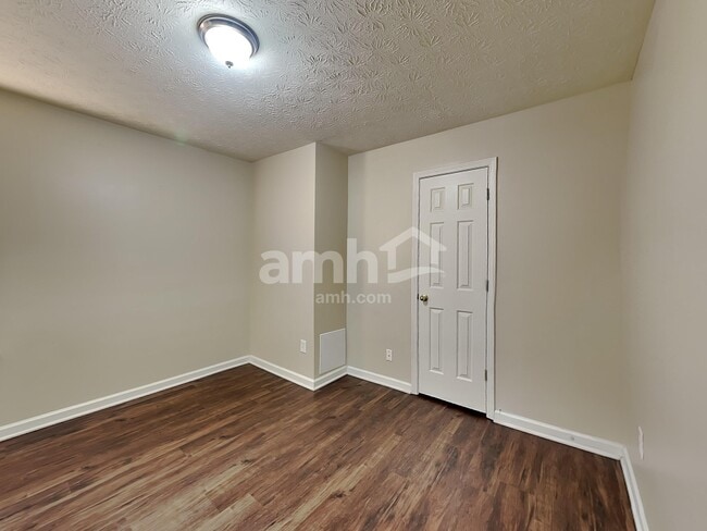 Building Photo - 3533 Shortleaf Run