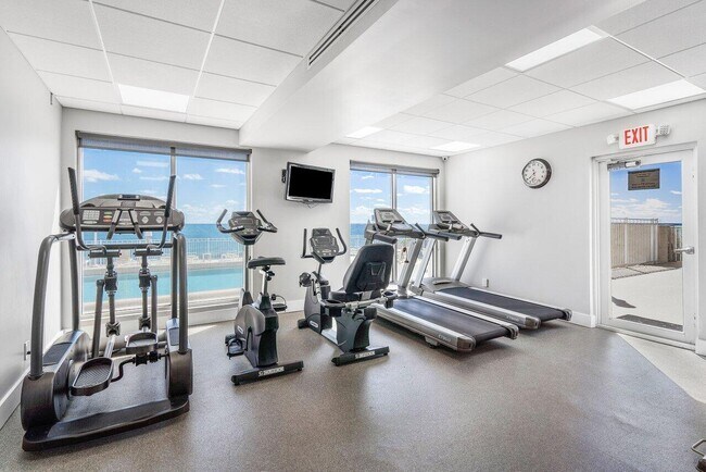 Building Photo - 1200 S Ocean Blvd