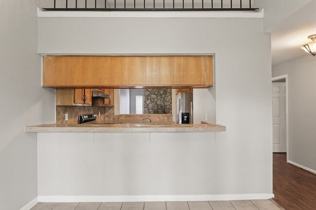 Building Photo - 12322 Wild Pine Dr