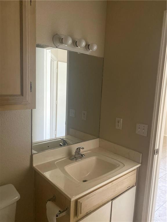 Building Photo - 17 Presidio Dr