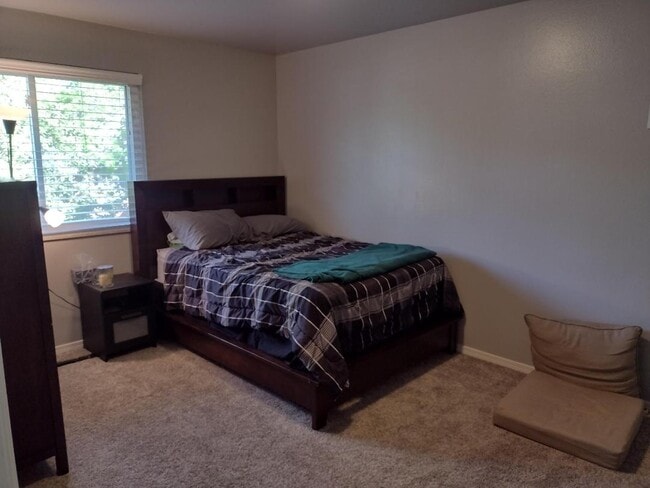 Building Photo - 2906 Tumbleweed Ln