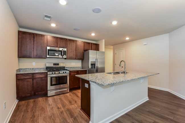 Building Photo - 2055 Barnhart Dr