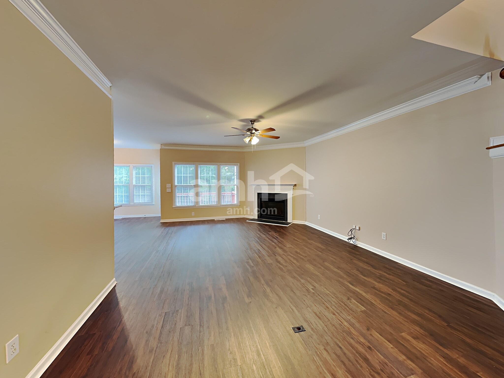 Building Photo - 5702 Myakka Ct