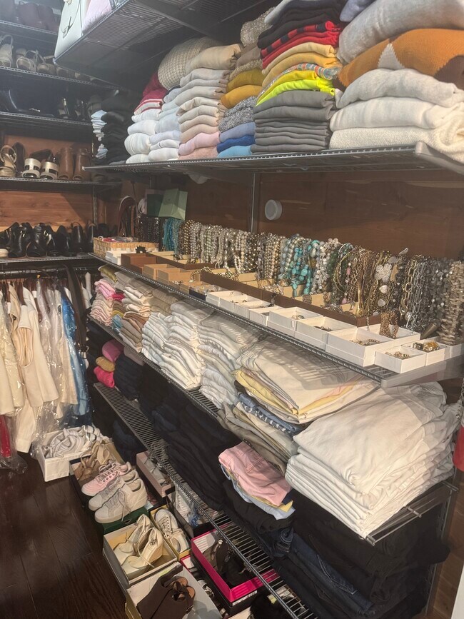 Building Photo - 14901 SW 144th Terrace