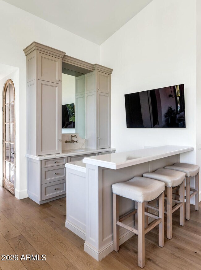 Building Photo - 5119 N 41st St