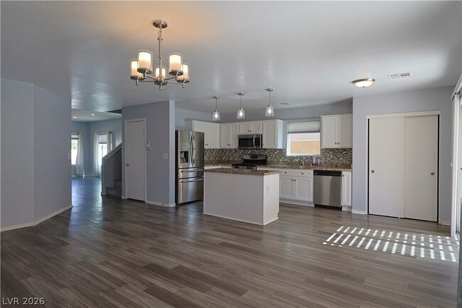 Building Photo - 6113 Crystal Talon St