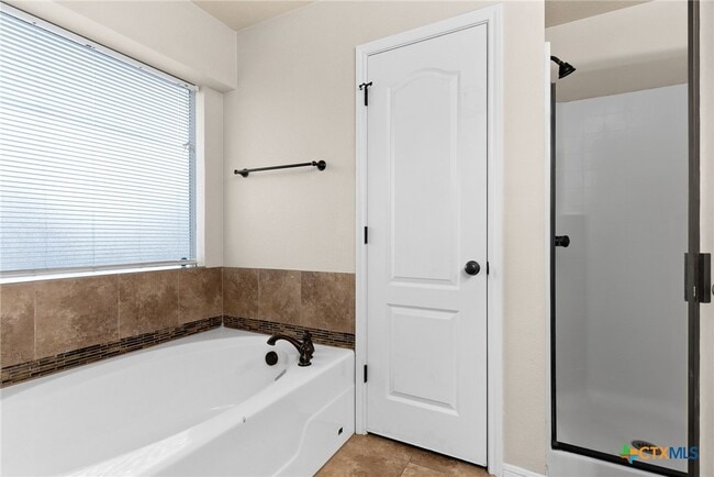 Building Photo - 3505 Lucas St