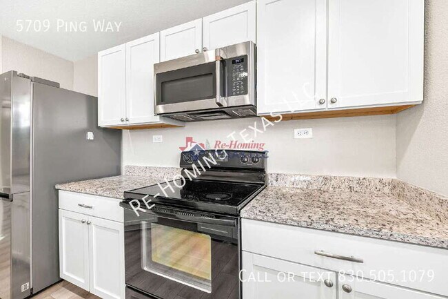 Building Photo - 5709 Ping Way