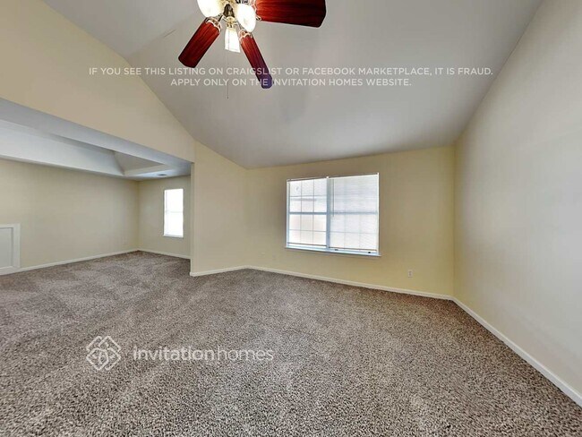 Building Photo - 140 Ontario Dr