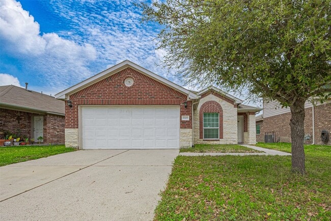Building Photo - 3327 Bluebird Park Ln