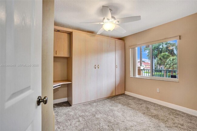 Building Photo - 12547 Imperial Isle Dr