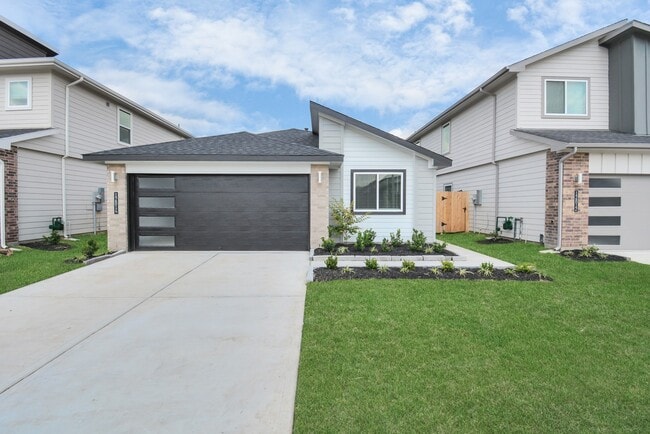 Building Photo - 12814 Heddington Grv Ln