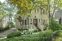 Building Photo - 3730 Wyckliffe Pkwy