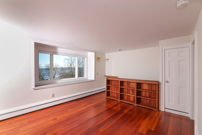 Building Photo - 101 Granite St