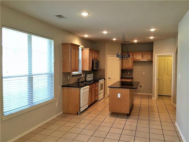Building Photo - 8004 Ranchvale Ln