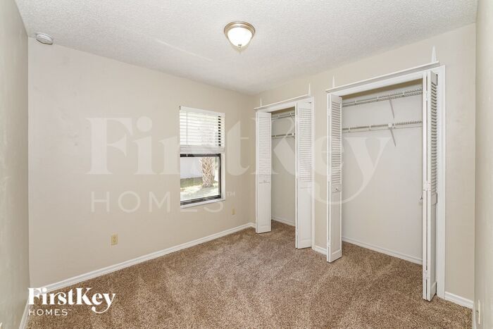 Building Photo - 142 Pepperdine Dr