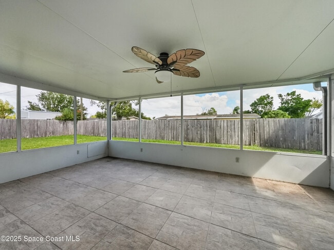 Building Photo - 5155 Sharlene Dr