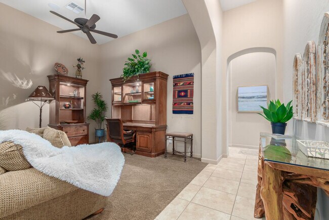 Primary Photo - 3644 N Sagewood Cir