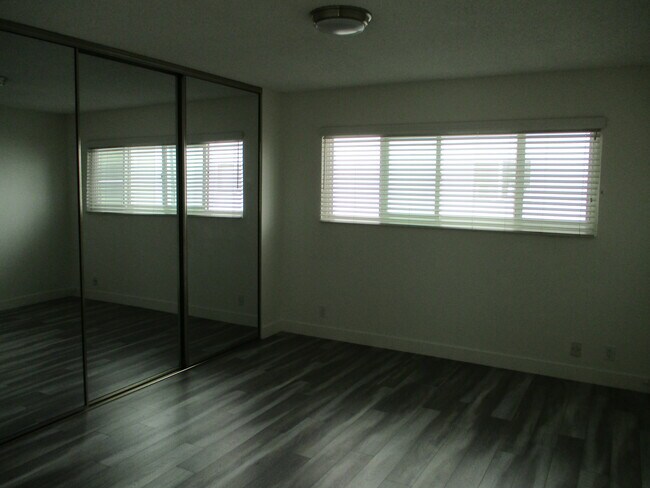 Building Photo - 3625 Glendon Ave
