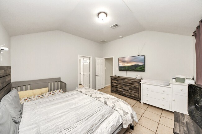 Building Photo - 19502 Oleander Ridge Way