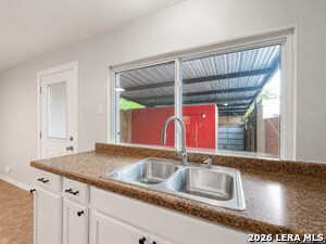 Building Photo - 7726 Glen Meadows Dr