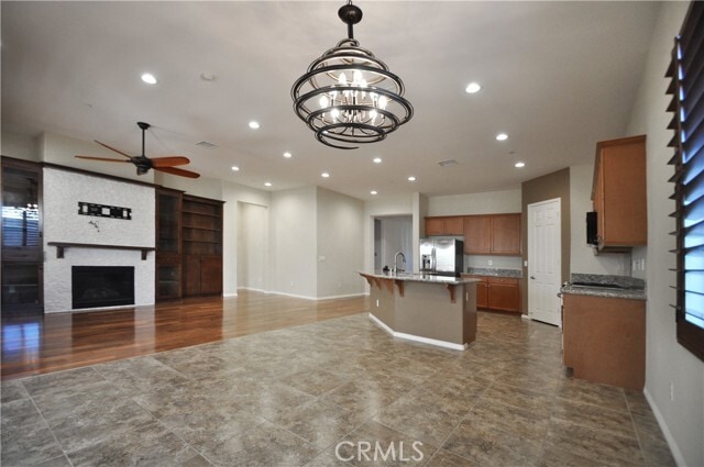 Building Photo - 1473 Canyon Pl
