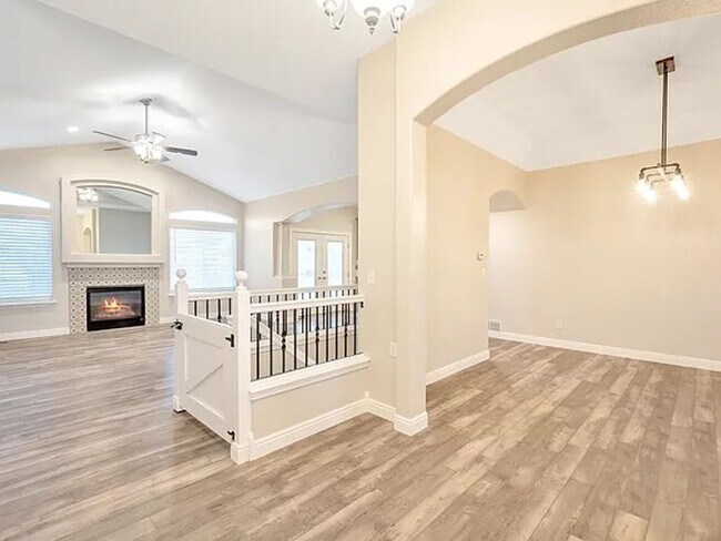 Building Photo - 2228 Red Maple Cir