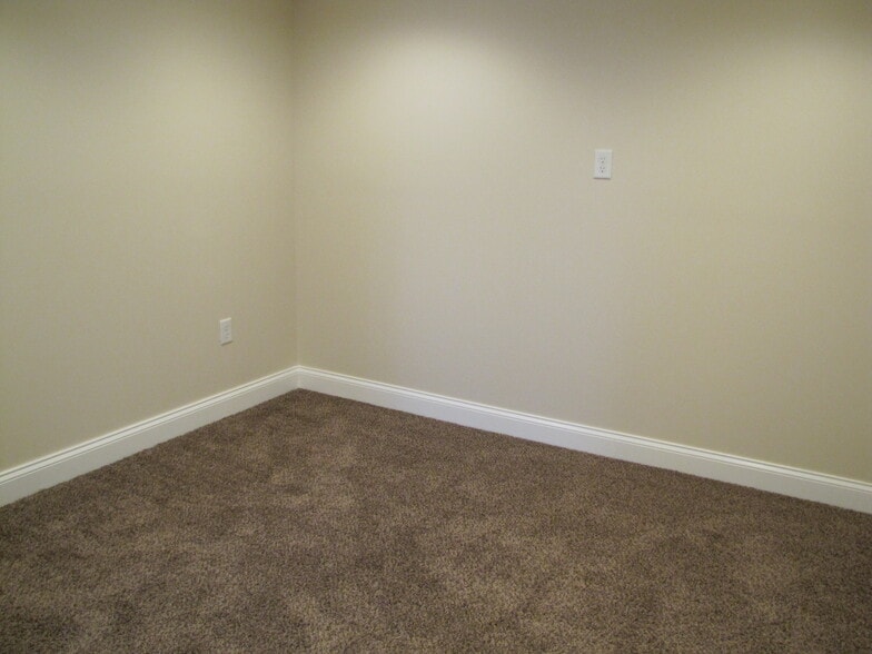 Office Area - 1640 Blue Horizon Dr