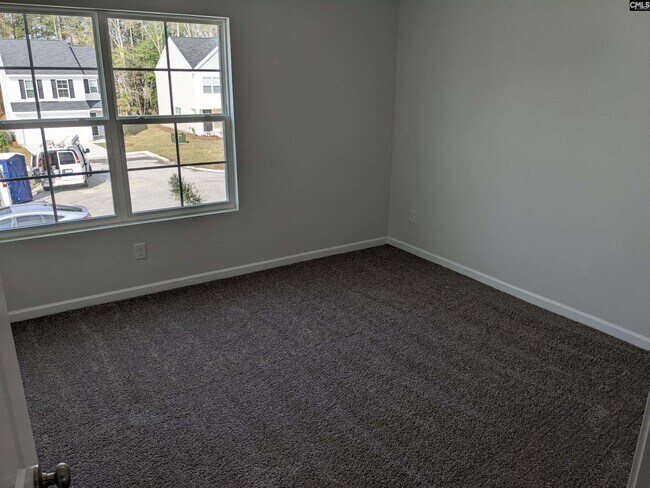 Building Photo - 531 Moresby Wy