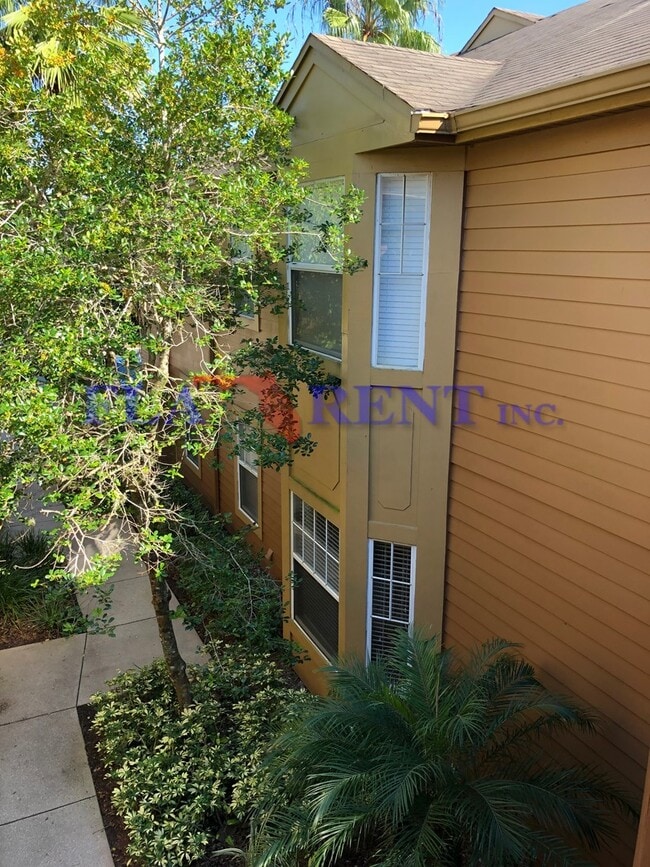 Building Photo - Application pending***Do Not Apply***Spacious 2/2 Condo in Sable Point within gated community