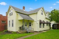 Building Photo - 1728 High St