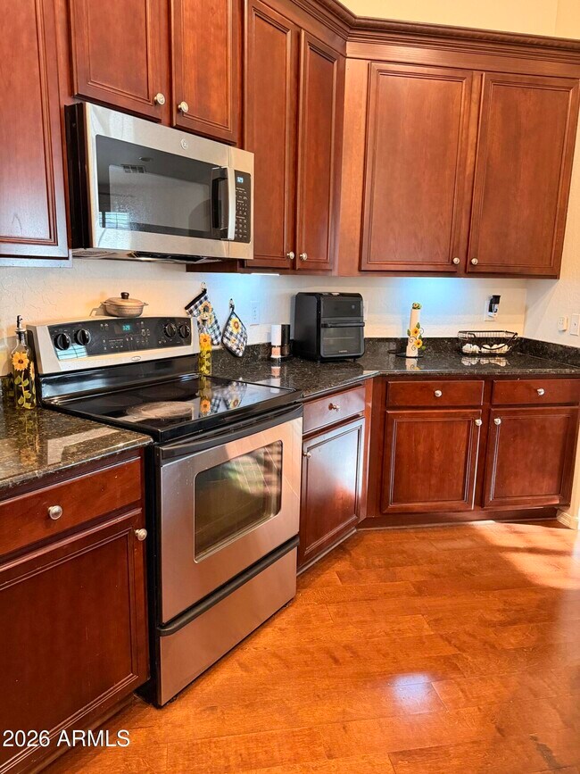 Building Photo - 17239 W Ironwood St