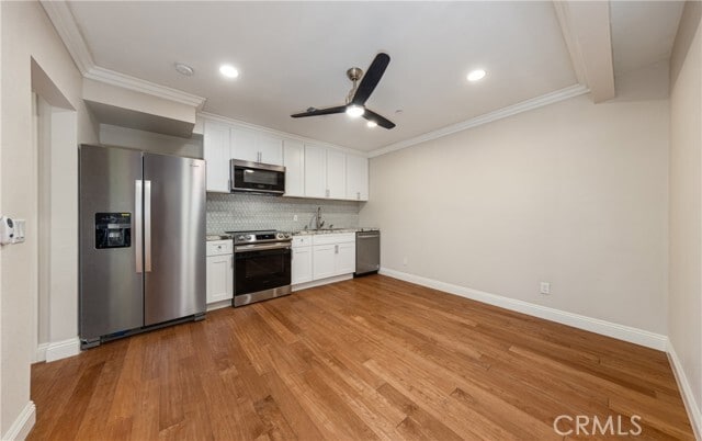 Building Photo - 25461 Cole St