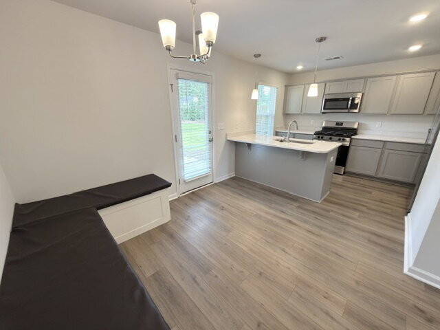 Building Photo - Brand-New 3BR Townhome in Lexington | Modern Finishes & Pet Friendly