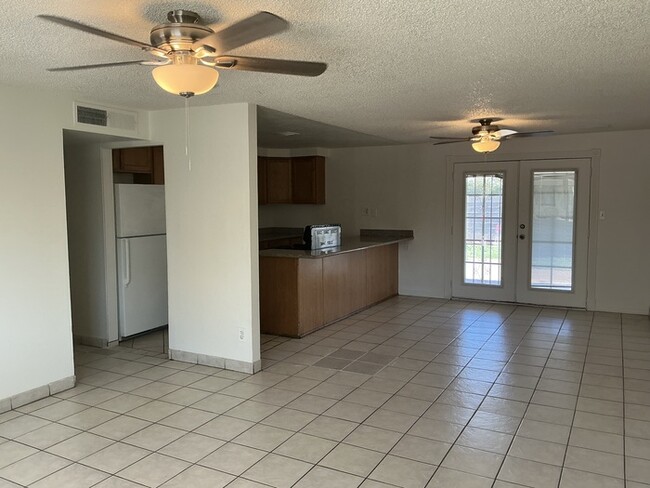 Building Photo - 1629 N 73rd Dr