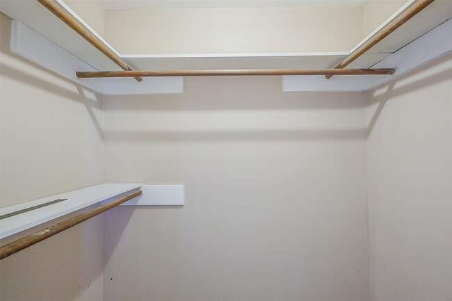 Building Photo - 3738 Quiet Pl Dr