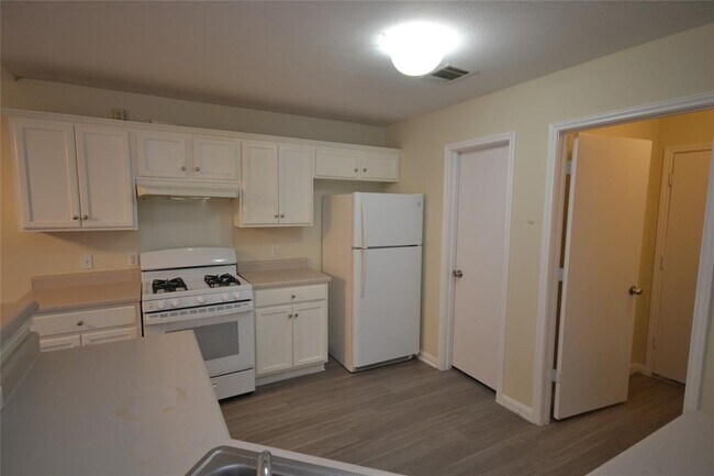 Building Photo - 21320 Byerly Turk Dr