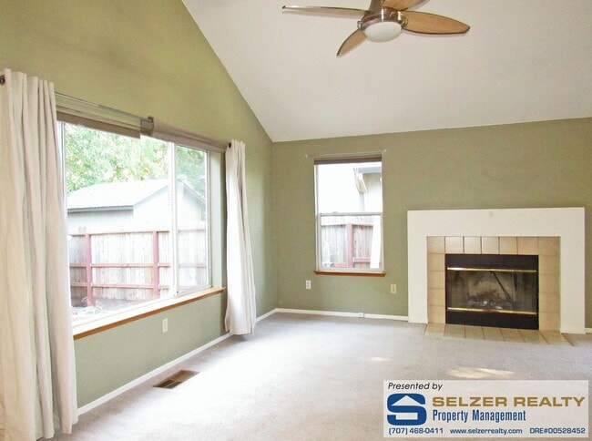 Building Photo - Handsomely appointed 4 bd. home near parks, schools, & shopping!