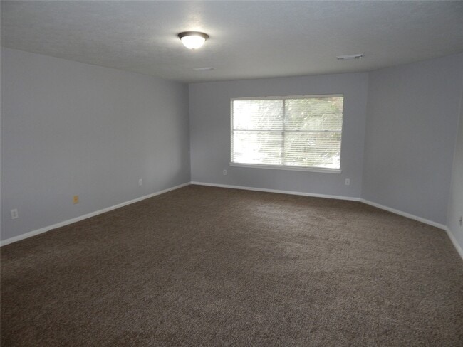 Building Photo - 3030 Rainmont Ln